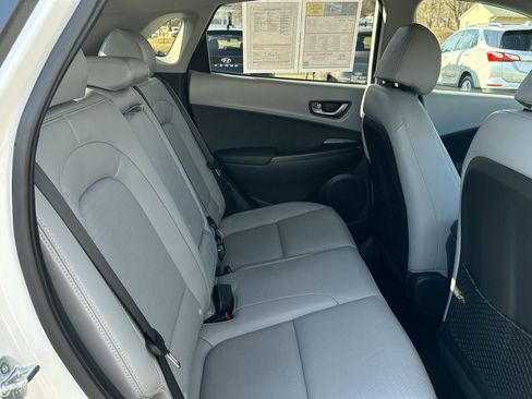 Used 2021 Hyundai Kona Limited w/ Cargo Package AWD/4WD image 22