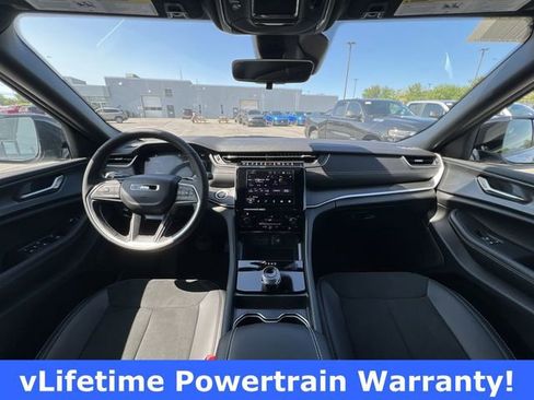 New 2025 Jeep Grand Cherokee L Laredo AWD/4WD image 14