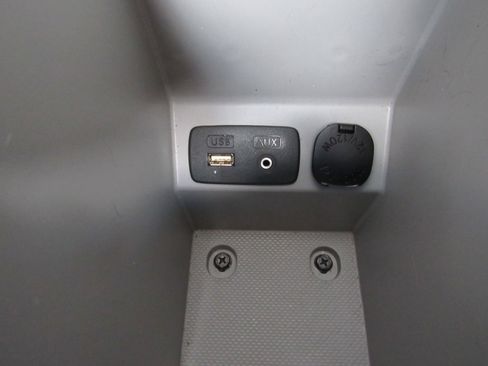 Used 2012 Subaru Forester 2.5X Touring image 21