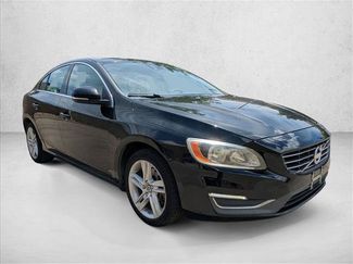 Used 2014 Volvo S60 T5 FWD video 3