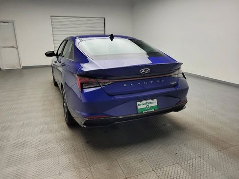 Used 2022 Hyundai Elantra Limited w/ Cargo Package FWD image 6
