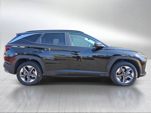 Used 2025 Hyundai Tucson SEL AWD/4WD image 2