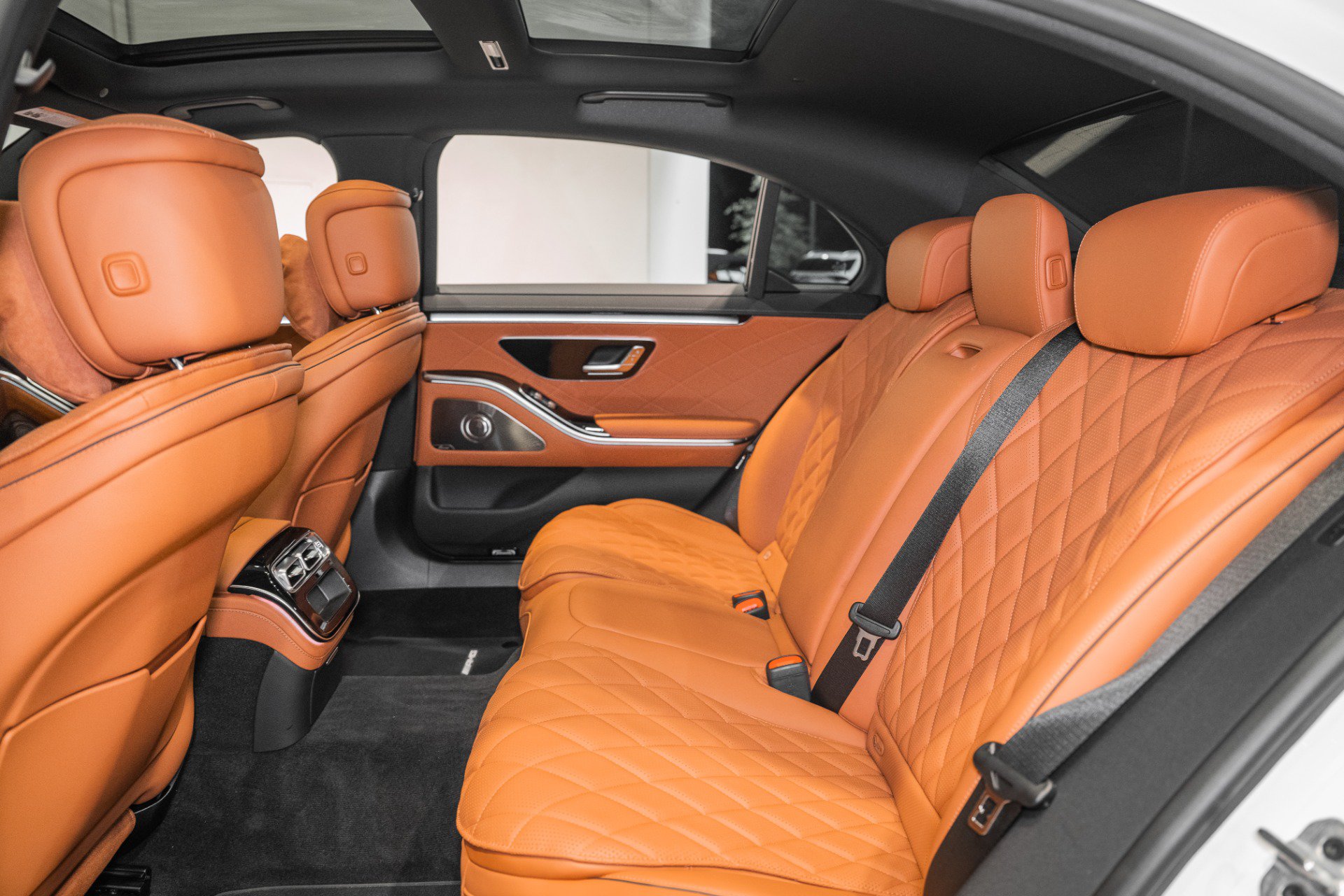 Used 2025 Mercedes-Benz S 580 4MATIC Sedan image 20