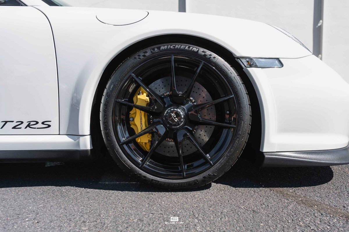 Used 2011 Porsche 911 GT2 RS RWD image 12