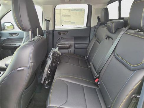 New 2025 Ford Maverick Lobo image 16