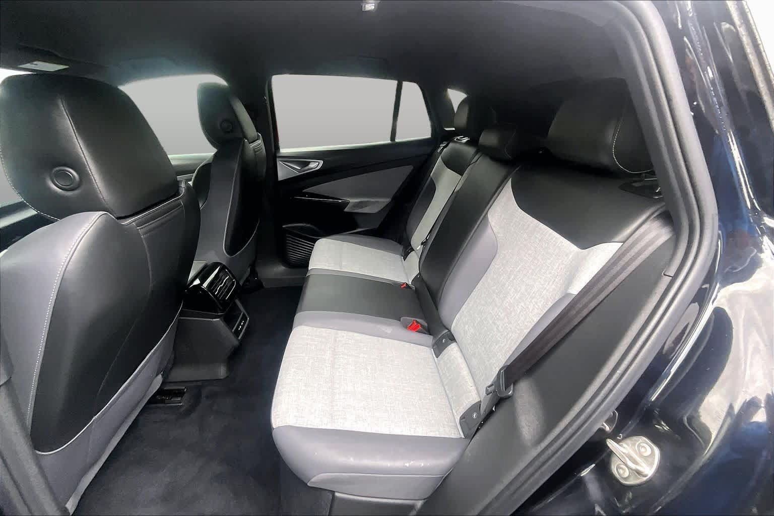 Used 2023 Volkswagen ID.4 Pro RWD image 20