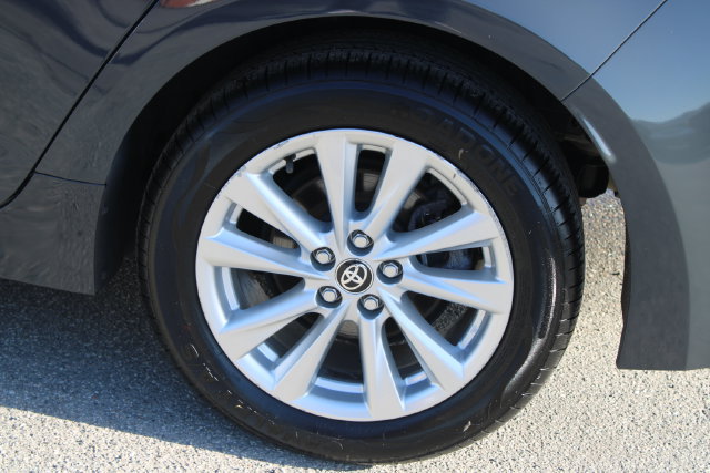 Used 2024 Toyota Corolla LE w/ LE Convenience Package FWD image 8