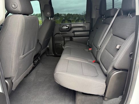 Used 2022 Chevrolet Silverado 2500 LT w/ Convenience Package AWD/4WD image 28