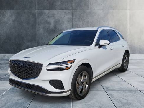 Used 2026 Genesis GV70 2.5T Select image 3