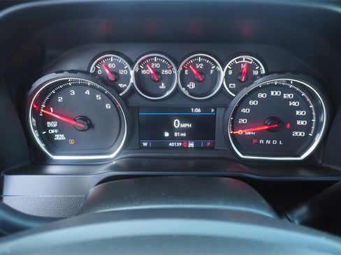 Used 2021 Chevrolet Silverado 1500 RST image 14