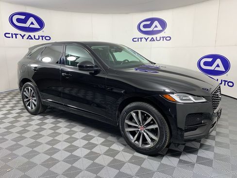 Used 2022 Jaguar F-PACE S image 1