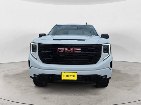 Used 2024 GMC Sierra 1500 Elevation AWD/4WD image 2