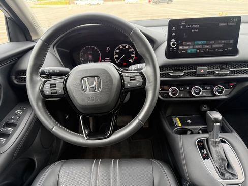 Used 2024 Honda HR-V EX-L image 10