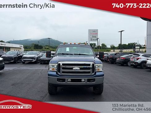Used 2005 Ford F250 XLT AWD/4WD image 3