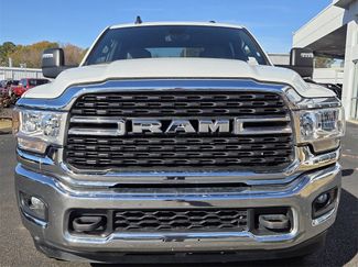 Used 2024 RAM 2500 Big Horn video 2
