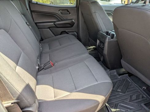 Used 2023 Chevrolet Colorado Trail Boss AWD/4WD image 28