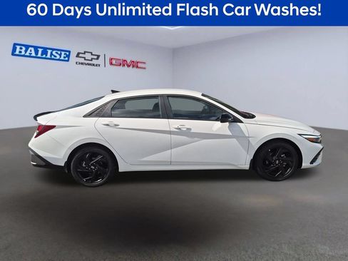 Used 2026 Hyundai Elantra Sport FWD image 3