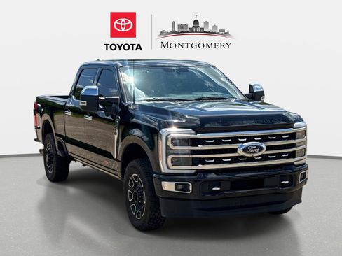 Used 2024 Ford F250 Platinum AWD/4WD image 1