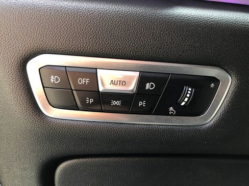 Used 2020 BMW X5 xDrive40i w/ Executive Package image 37