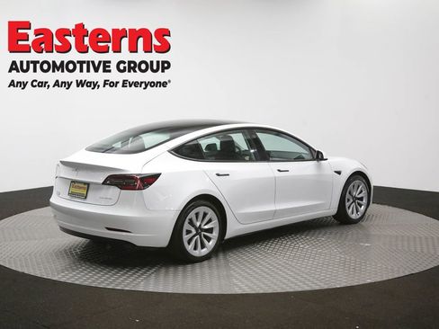 Used 2022 Tesla Model 3 Long Range AWD/4WD image 36