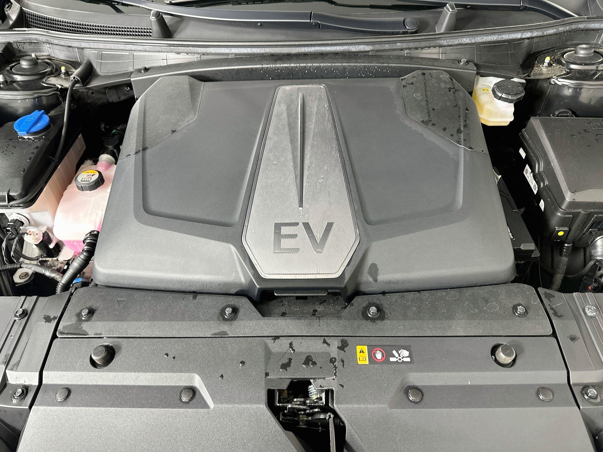 Used 2024 Kia EV6 Light AWD/4WD image 33