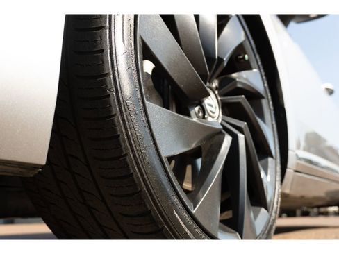 Used 2019 Volkswagen Arteon SEL image 9