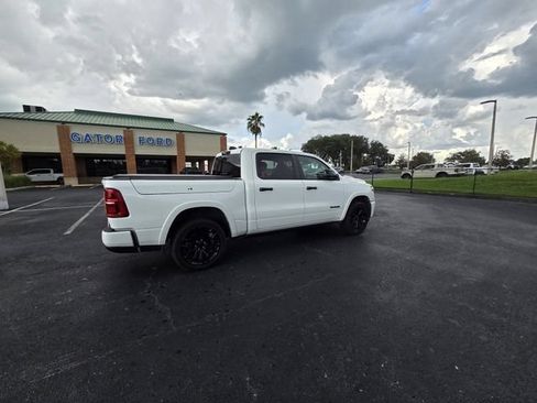 Used 2025 RAM 1500 Limited AWD/4WD image 5