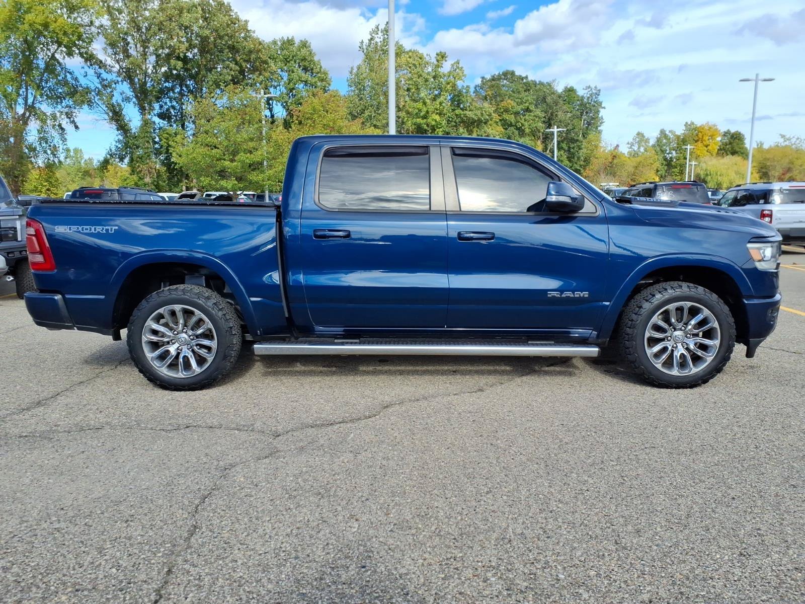 Used 2020 RAM 1500 Laramie w/ Sport Appearance Package AWD/4WD image 7