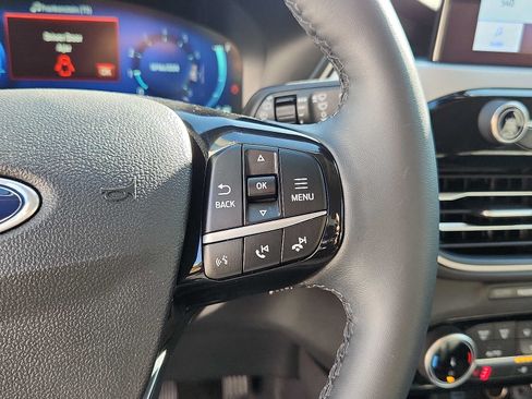 Used 2022 Ford Escape SEL w/ Technology Package AWD/4WD image 21