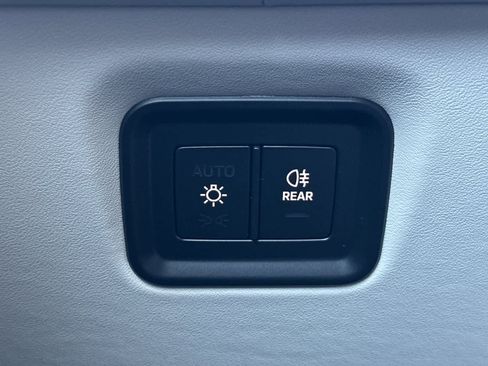 New 2026 Porsche Cayenne image 31