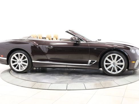 Used 2021 Bentley Continental GT AWD/4WD image 71