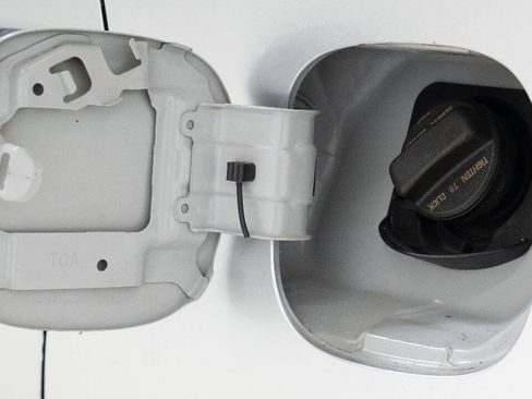 Used 2013 Honda CR-V LX image 13