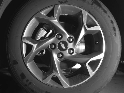 Used 2025 Chevrolet Trax LT FWD image 12