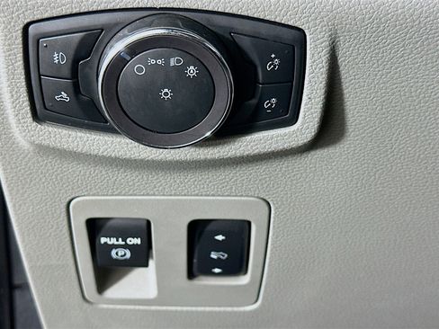 Used 2019 Ford F150 XLT w/ Equipment Group 302A Luxury image 16