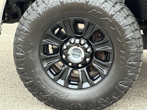 Used 2022 Ford F350 King Ranch w/ Tremor Off-Road Package AWD/4WD image 38
