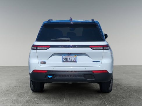 Used 2023 Jeep Grand Cherokee Trailhawk image 4