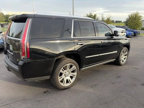 Used 2015 Cadillac Escalade Premium AWD/4WD image 7