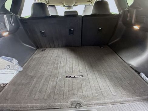 Certified 2025 Nissan Murano SV image 34