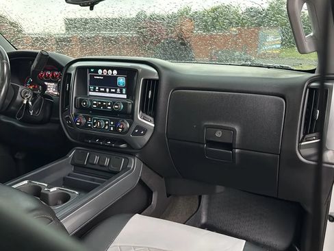 Used 2016 Chevrolet Silverado 1500 LT w/ LT Convenience Package RWD image 24