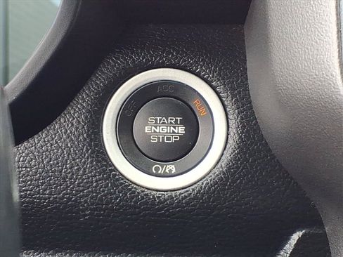 Used 2021 RAM 1500 Big Horn AWD/4WD image 9
