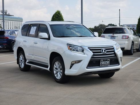 Used 2015 Lexus GX 460 Luxury AWD/4WD image 3