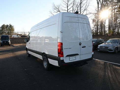 Used 2026 Mercedes-Benz Sprinter 3500 image 4