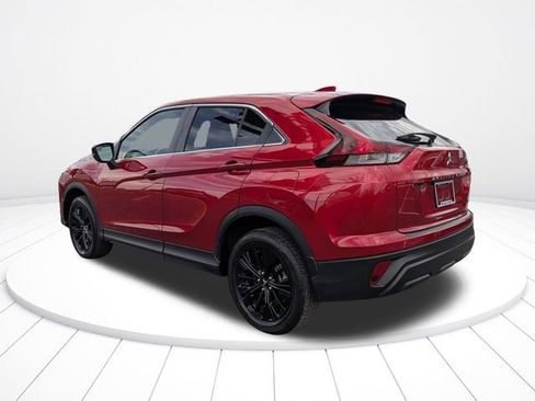 Used 2022 Mitsubishi Eclipse Cross LE AWD/4WD image 5