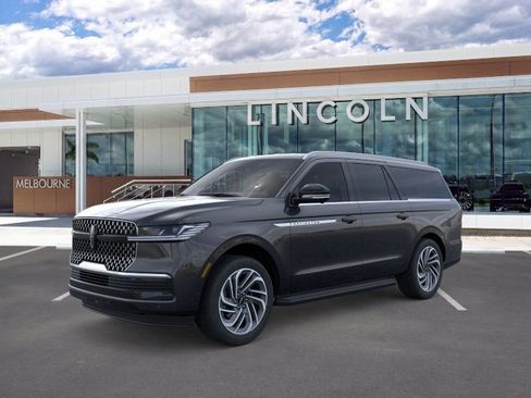New 2026 Lincoln Navigator L Premier AWD/4WD image 1