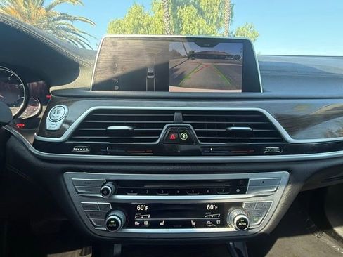 Used 2019 BMW 740i 740i image 24