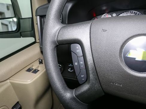 Used 2025 Chevrolet Express 2500 w/ Driver Convenience Package RWD image 23