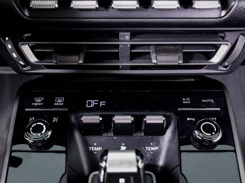 Certified 2024 Porsche 911 Carrera S w/ Sport Package image 20