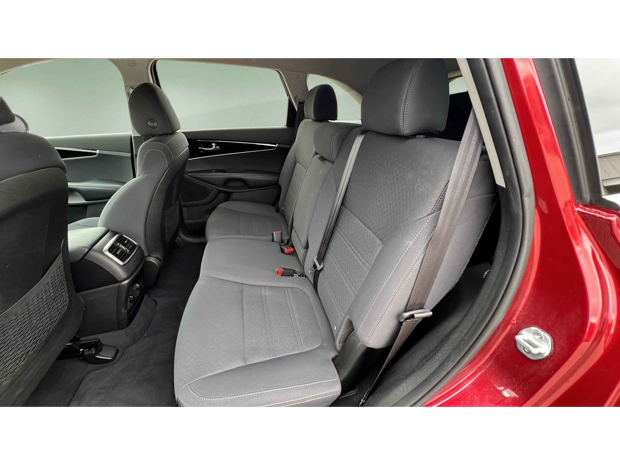 Used 2019 Kia Sorento AWD V6 image 28