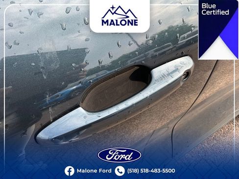 Used 2022 Ford Escape SE w/ Cold Weather Package AWD/4WD image 16
