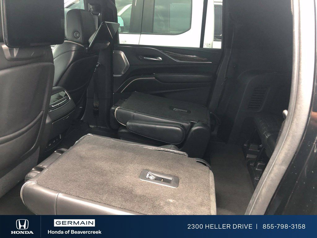 Used 2021 Cadillac Escalade ESV Premium Luxury Platinum AWD/4WD image 9